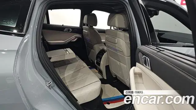 BMW X6 2025 — Şəkil 34/35