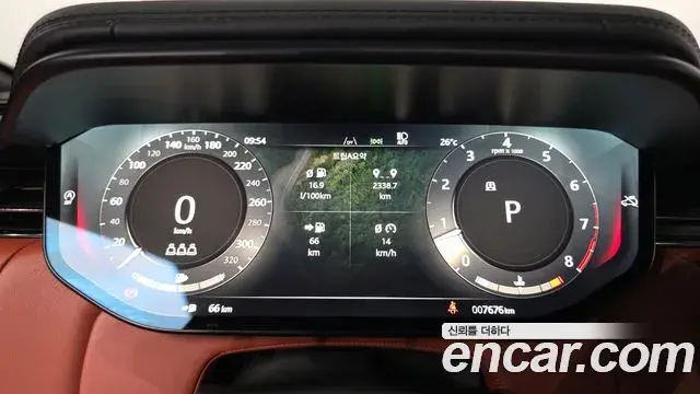Land Rover Range Rover Sport 2025 — ფოტო 1/20
