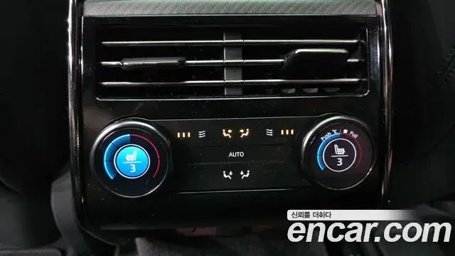 Land Rover Range Rover Sport 2025 — ფოტო 18/20