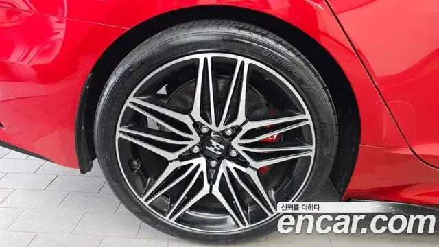 Kia Stinger Meister 2021 — Photo 10/34