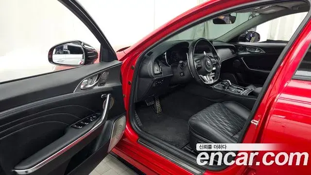 Kia Stinger Meister 2021 — Photo 11/34