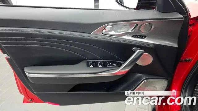 Kia Stinger Meister 2021 — Photo 19/34