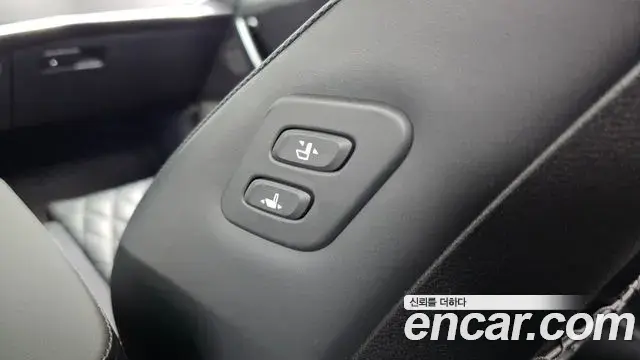 Kia Stinger Meister 2021 — Photo 21/34