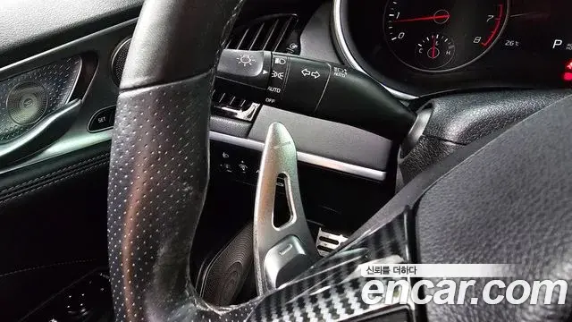 Kia Stinger Meister 2021 — Photo 31/34