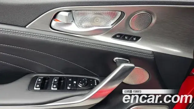 Kia Stinger Meister 2021 — Photo 32/34