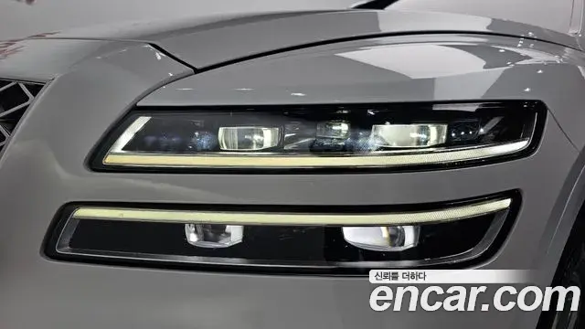 Genesis GV80 2022 — Şəkil 37/40