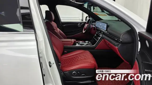 Genesis GV80 Coupe 2023 — Фото 11/20