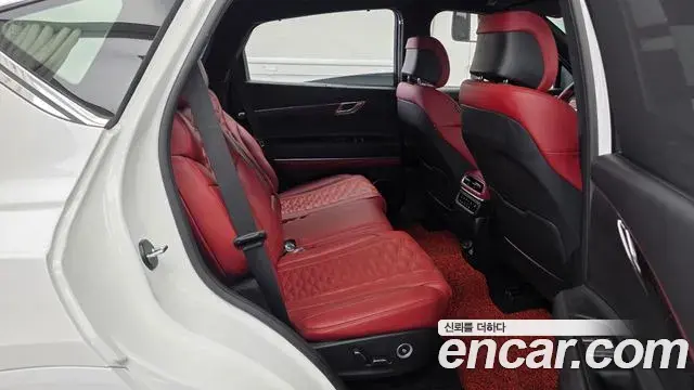 Genesis GV80 Coupe 2023 — Фото 12/20