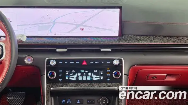 Genesis GV80 Coupe 2023 — Фото 14/20