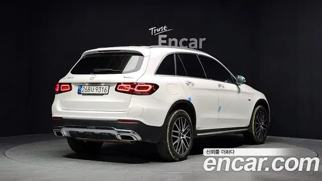 Mercedes-Benz GLC-Class 2021 — ფოტო 30/34