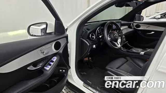 Mercedes-Benz GLC-Class 2021 — ფოტო 23/34