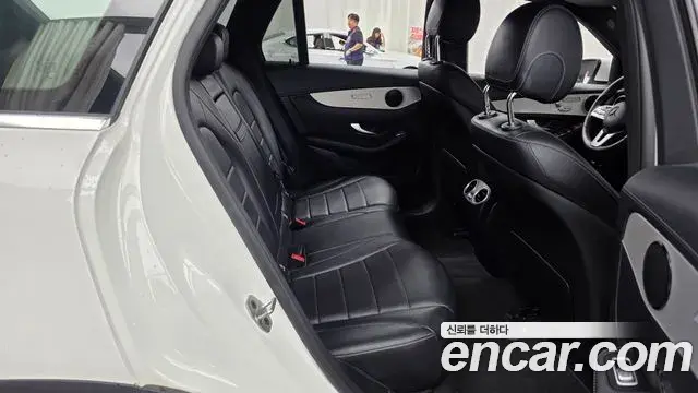 Mercedes-Benz GLC-Class 2021 — ფოტო 13/34