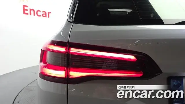 BMW X5 2022 — Şəkil 13/34