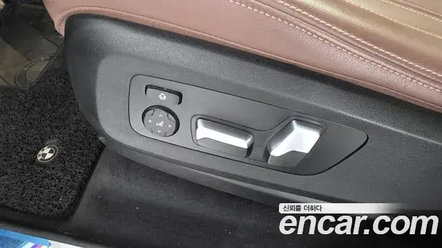 BMW X5 2022 — Şəkil 31/34