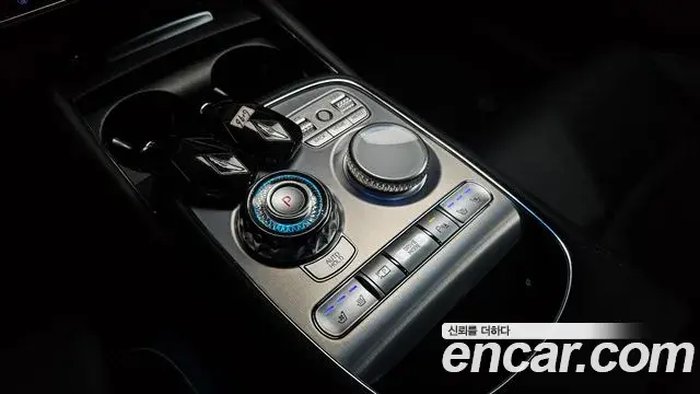Genesis G90 2025 — Фото 9/20