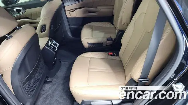 Kia Sorento 2024 — ფოტო 20/34