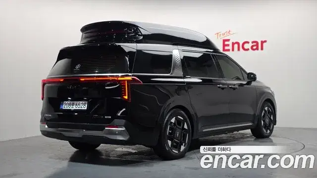 Kia Carnival 2025 — ფოტო 17/36