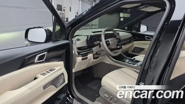 Kia Carnival 2025 — ფოტო 11/36
