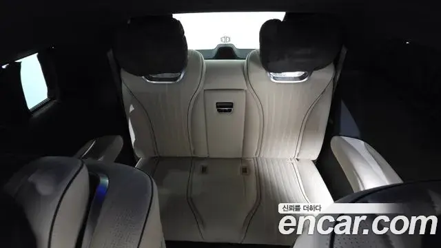 Kia Carnival 2025 — ფოტო 9/36