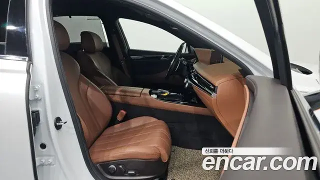 Genesis G80 2021 — Photo 21/33