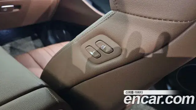 Genesis G80 2021 — Photo 13/33