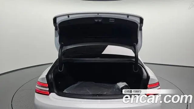 Genesis G80 2021 — Photo 27/33