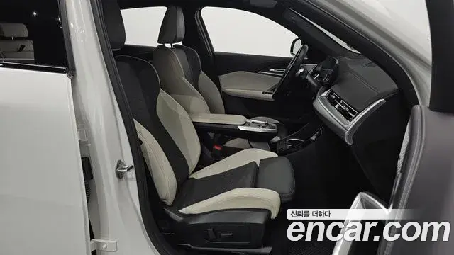 BMW X2 2024 — Photo 10/20