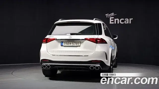 Mercedes-Benz GLE-Class 2020 — Photo 32/37