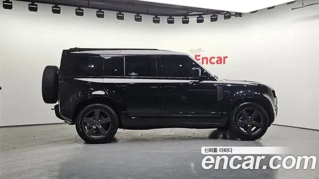 Land Rover Defender 2025 — ფოტო 10/20