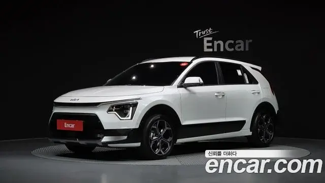 Kia Niro 2024 — ფოტო 10/35