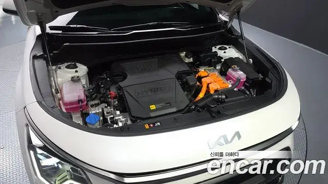 Kia Niro 2024 — ფოტო 34/35