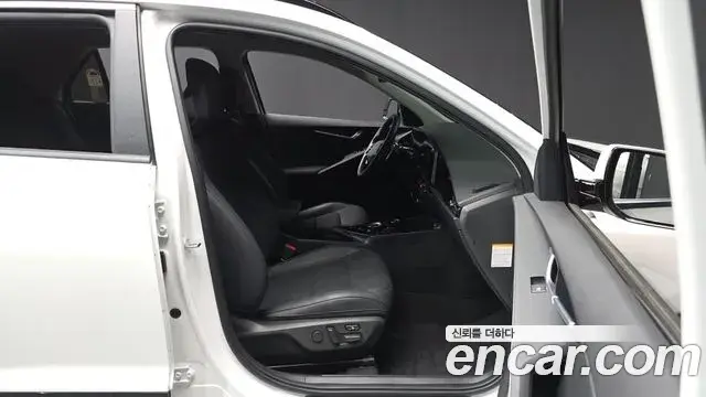 Kia Niro 2024 — ფოტო 29/35