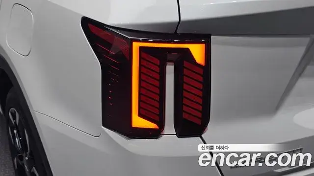 Kia Sorento 2025 — Photo 19/33