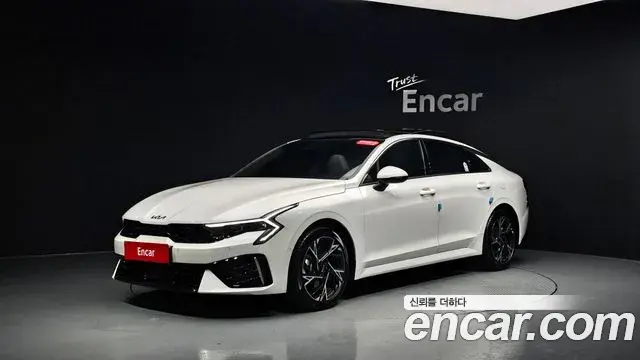 Kia K5 2026 — Şəkil 16/34