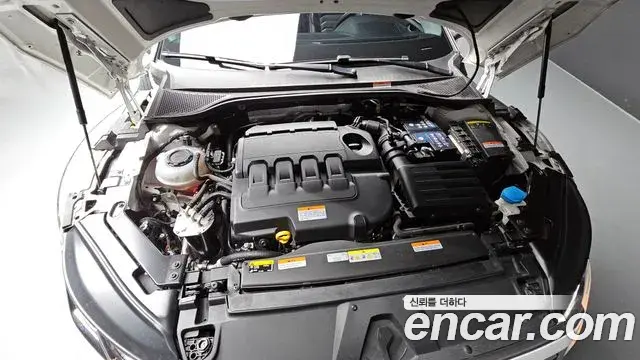 Volkswagen Arteon 2020 — ფოტო 17/33
