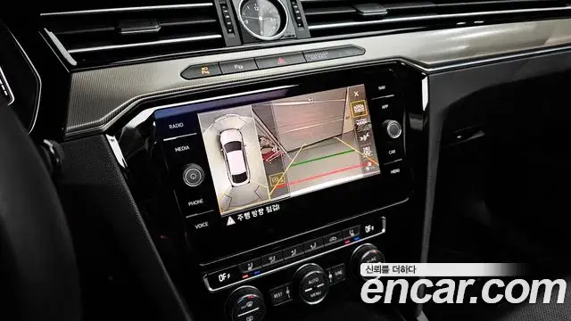 Volkswagen Arteon 2020 — ფოტო 11/33