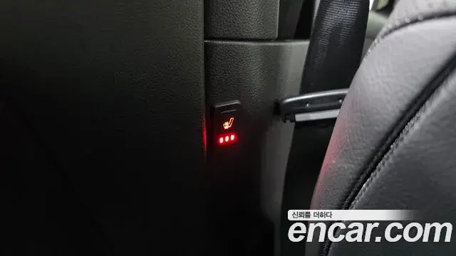 Jeep Renegade 2023 — Photo 27/33