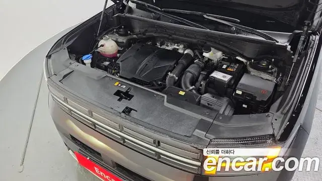 Hyundai Santa Fe 2024 — Photo 18/33