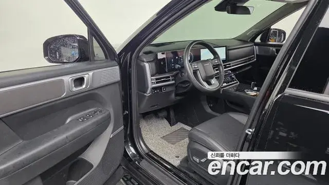 Hyundai Santa Fe 2024 — Photo 12/33