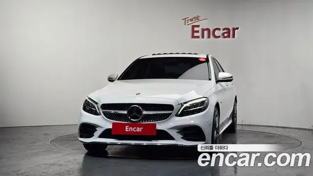 Mercedes-Benz C-Class 2020 — Фото 3/20