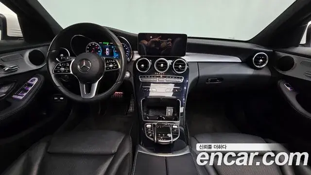 Mercedes-Benz C-Class 2020 — Фото 7/20
