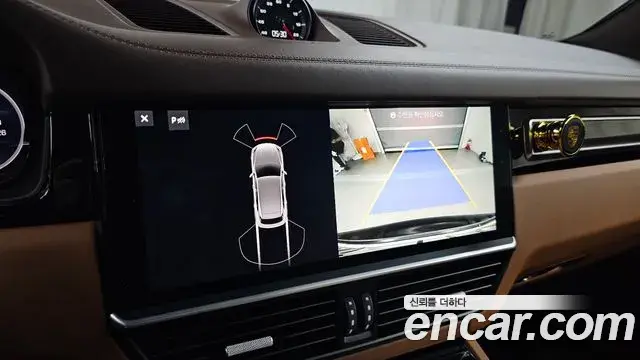 Porsche Cayenne 2019 — Şəkil 22/32