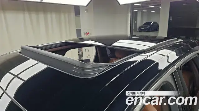 Porsche Cayenne 2019 — Şəkil 20/32