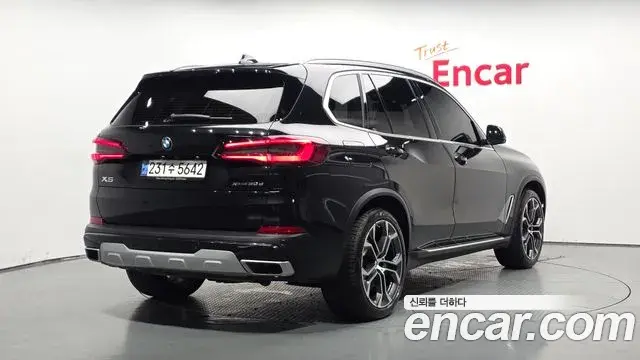 BMW X5 2022 — Фото 2/20