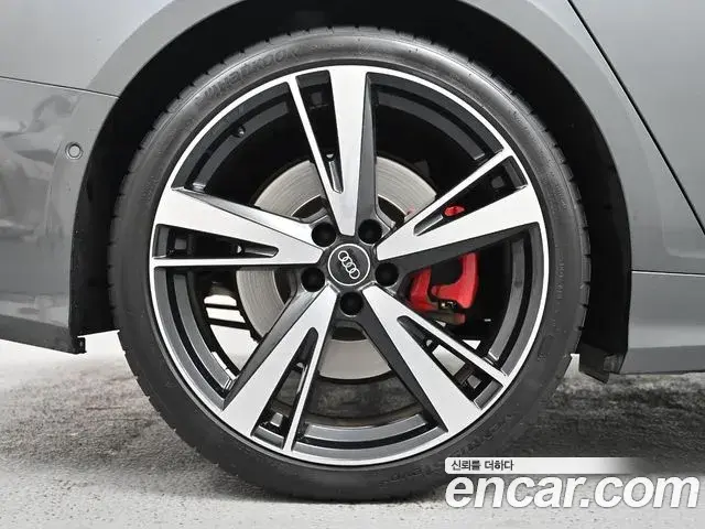 Audi S6 2022 — Şəkil 8/20