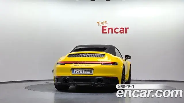 Porsche 911 2024 — ფოტო 5/20