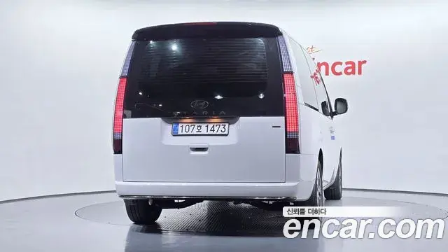 Hyundai Staria 2025 — Şəkil 16/20