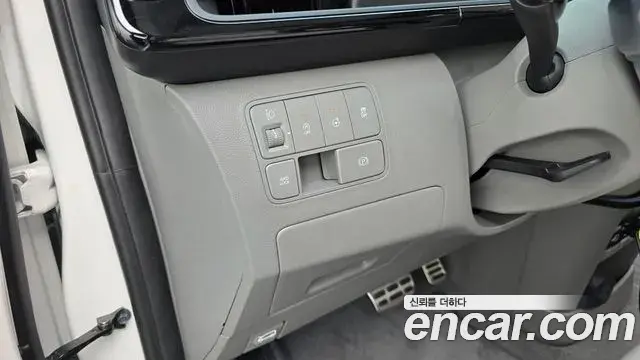 Hyundai Staria 2025 — Şəkil 7/20