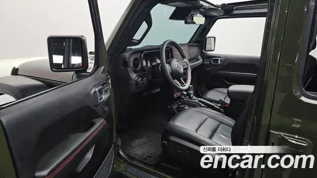 Jeep Wrangler 2024 — Photo 25/31