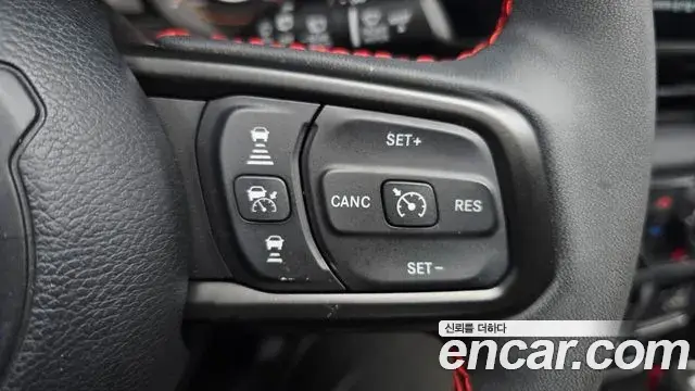 Jeep Wrangler 2024 — Photo 12/31